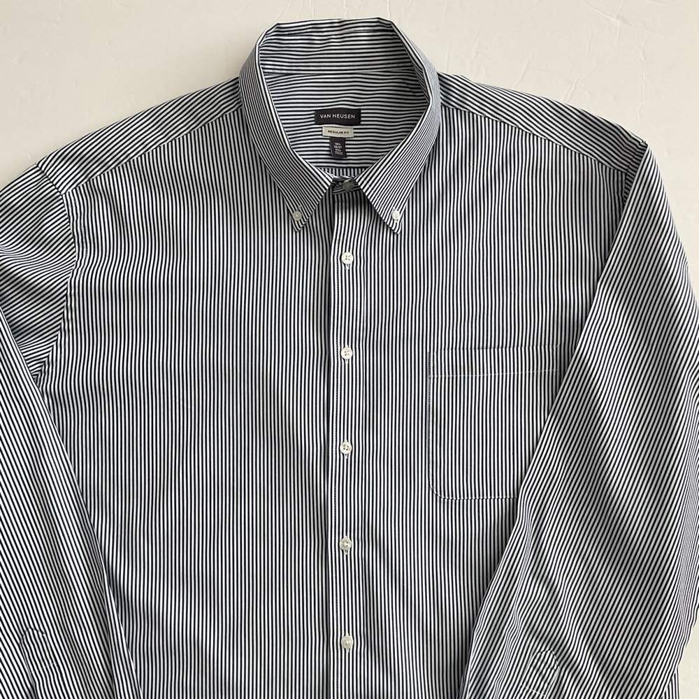 Van Heusen Shirt Long Sleeve Size 2XL. 18 1/2x36/37